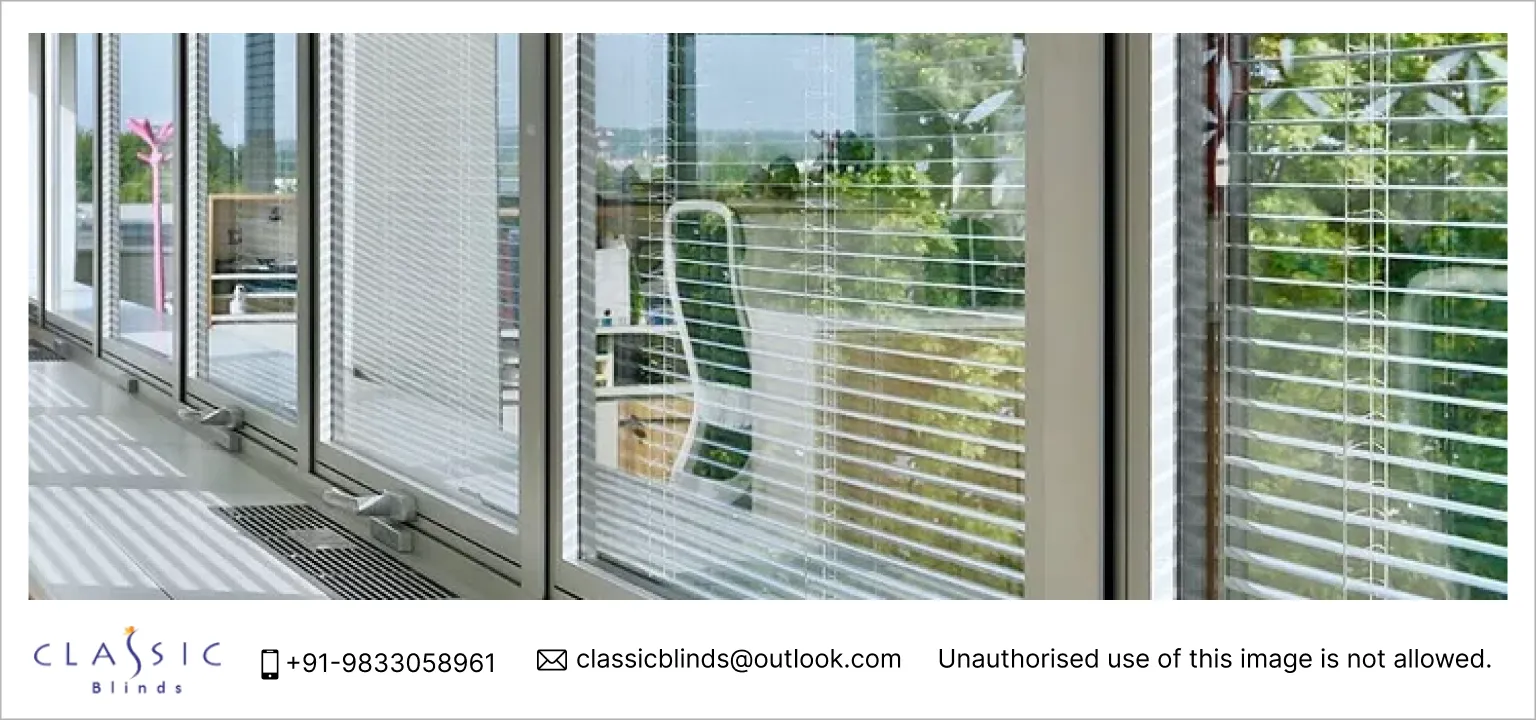 Sandwich Glass Blind in Mumbai (1).webp